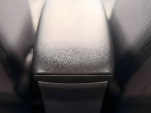 Used 2026 Nissan Kicks SV FWD image 24