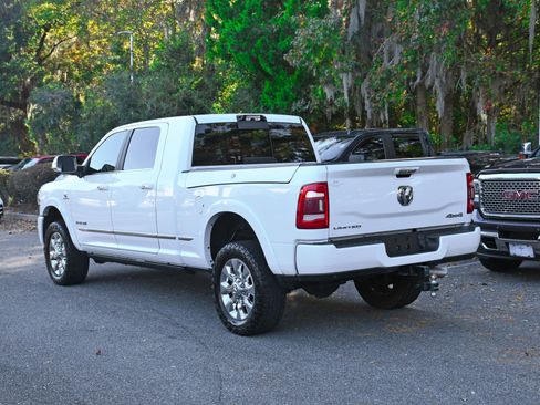 Used 2021 RAM 2500 Limited image 3