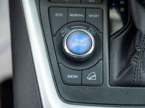 Certified 2024 Toyota RAV4 Adventure AWD/4WD image 27
