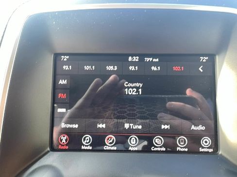 Used 2020 Dodge Durango SXT AWD/4WD image 15