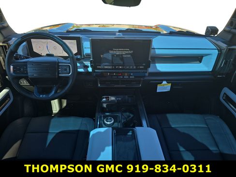 New 2025 GMC Hummer EV 3X image 10