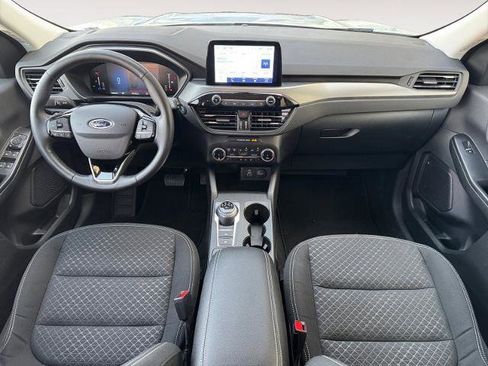 Certified 2024 Ford Escape Active AWD/4WD image 10