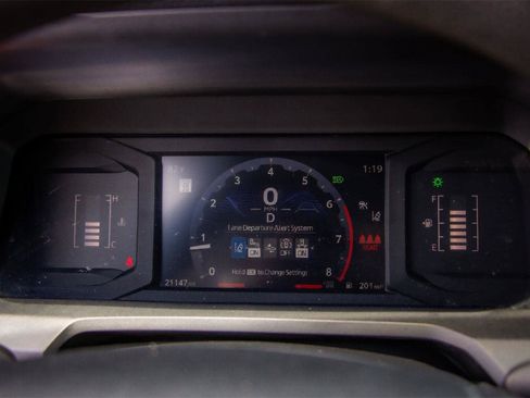 Used 2024 Toyota Tacoma SR5 RWD image 12