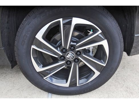 Used 2026 Buick Enclave Sport Touring w/ Power Package FWD image 29