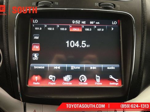 Used 2019 Dodge Journey SE FWD image 13