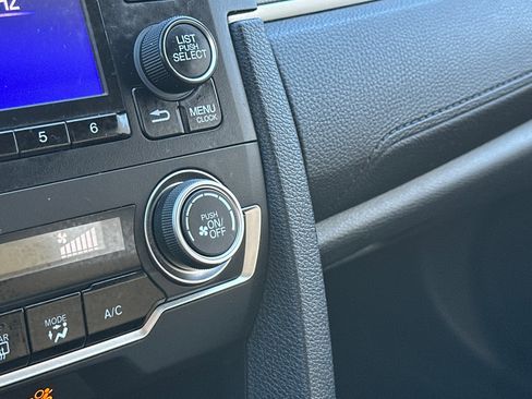 Used 2017 Honda Civic LX image 29