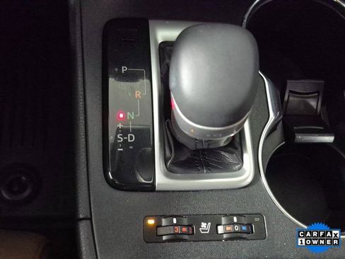 Used 2019 Toyota Highlander Limited image 17