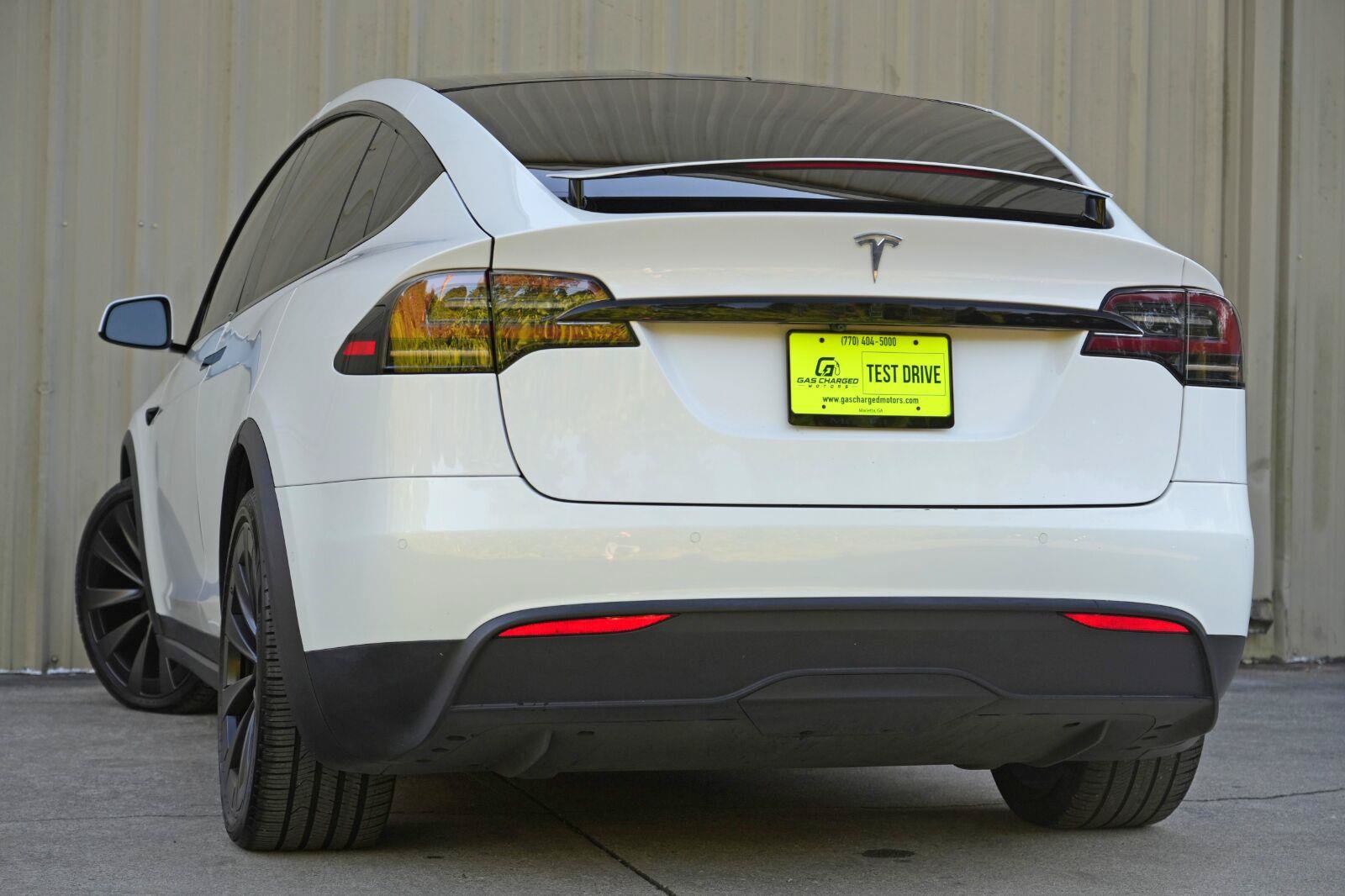 Used 2022 Tesla Model X AWD/4WD image 6