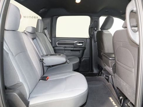 Used 2024 RAM 2500 Big Horn w/ Bed Utility Group image 11