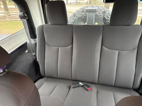 Used 2017 Jeep Wrangler Sport w/ Quick Order Package 24S image 13