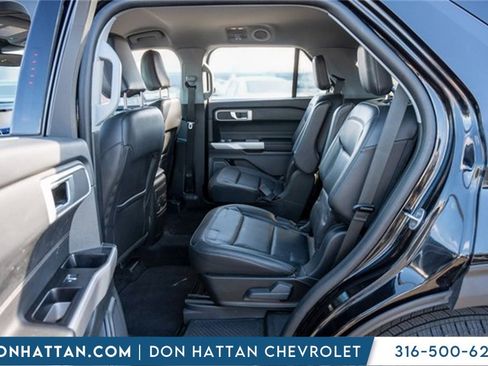 Used 2023 Ford Explorer XLT w/ Equipment Group 202A image 20