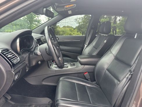 Used 2021 Jeep Grand Cherokee Limited w/ Quick Order Package 28K 80th AWD/4WD image 3