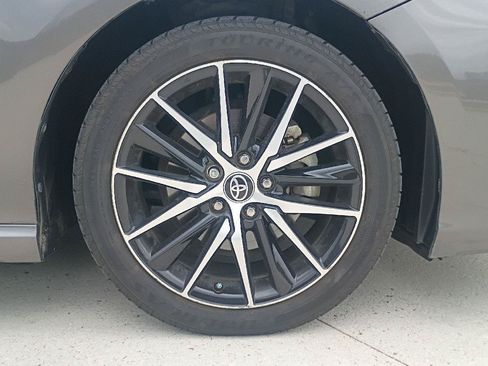 Used 2023 Toyota Camry SE FWD image 21