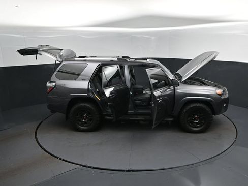 Used 2021 Toyota 4Runner SR5 Premium w/ Moonroof Package RWD image 50
