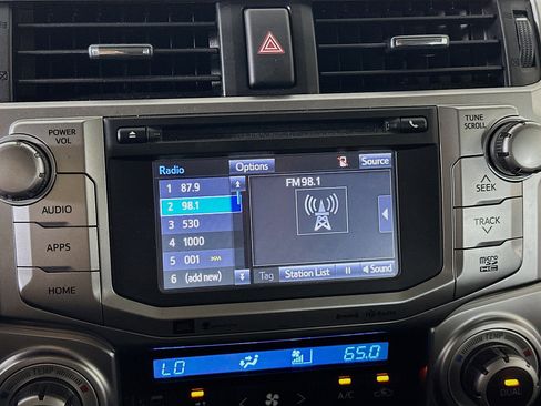 Used 2016 Toyota 4Runner Limited image 19