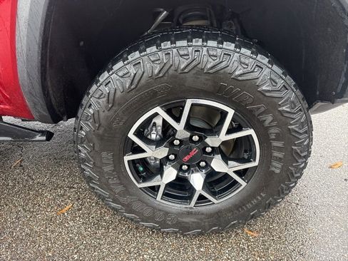 Used 2023 GMC Canyon AT4X w/ LPO, Sports Bar Package image 33