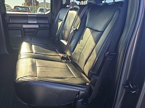 Used 2019 Ford F150 Lariat w/ Equipment Group 502A Luxury AWD/4WD image 20