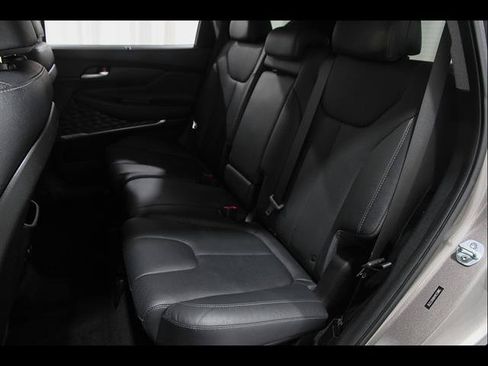 Used 2019 Hyundai Santa Fe FWD image 19