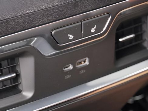 New 2026 GMC Sierra 3500 Denali Ultimate image 35