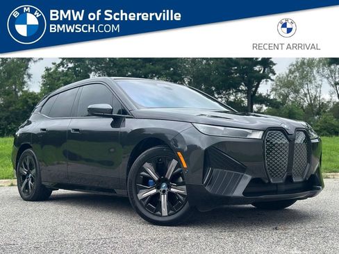 Used 2024 BMW iX xDrive50 w/ Sport Package AWD/4WD image 1
