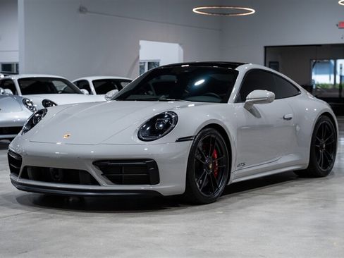 Used 2024 Porsche 911 Carrera GTS RWD image 10