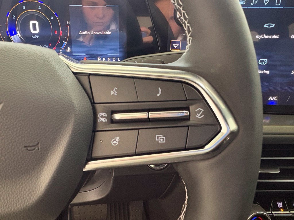 New 2027 Chevrolet Traverse LT w/ Driver Confidence Package FWD image 5