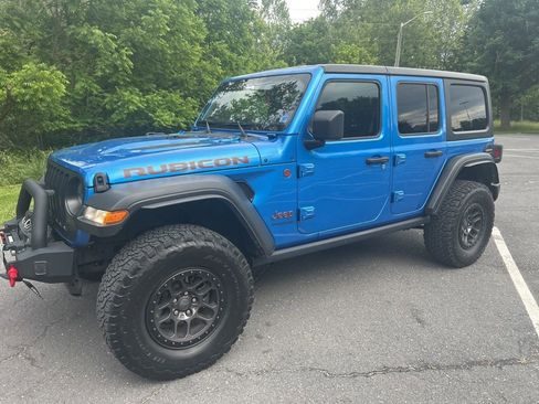Used 2021 Jeep Wrangler Unlimited Rubicon w/ Xtreme Recon 35" Tire Package AWD/4WD image 7