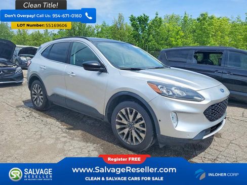 Used 2020 Ford Escape Titanium AWD/4WD image 5
