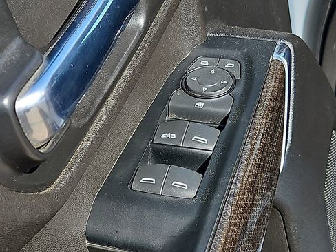 Used 2023 Chevrolet Silverado 2500 LT w/ Convenience Package AWD/4WD image 13