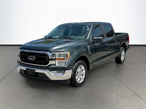 Used 2021 Ford F150 XLT image 3