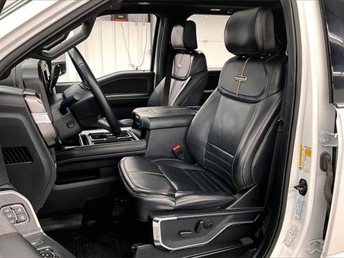Used 2024 Ford F350 Platinum image 20