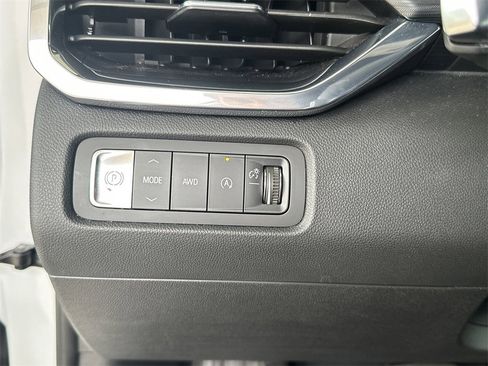 Certified 2025 GMC Acadia Elevation image 19