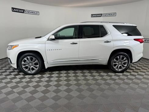 Used 2021 Chevrolet Traverse Premier w/ LPO, Floor Liner Package AWD/4WD image 3