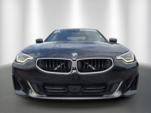 Used 2025 BMW 230i Coupe RWD image 2