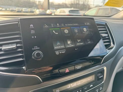 Used 2019 Honda Pilot EX image 25