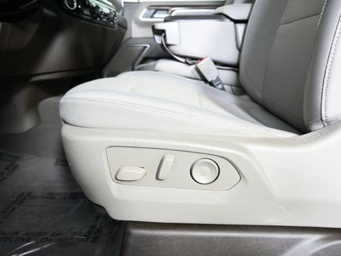 Used 2022 Chevrolet Silverado 1500 LT image 21