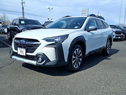 Certified 2023 Subaru Outback Touring XT image 3