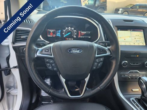 Used 2018 Ford Edge SEL w/ Equipment Group 201A FWD image 11