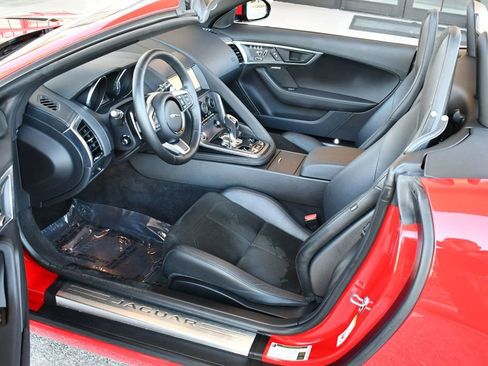 Used 2019 Jaguar F-TYPE Convertible image 50