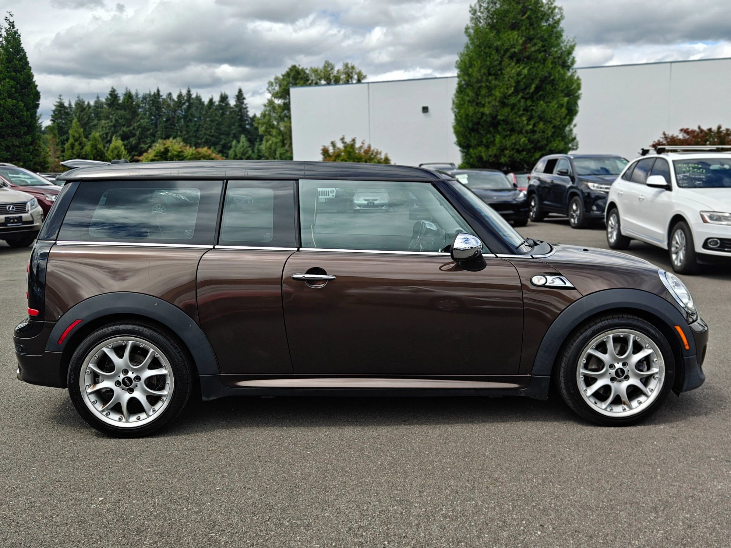 Used 2009 MINI Cooper Clubman S FWD image 9