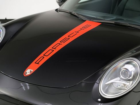 Used 2015 Porsche 911 Carrera 4S image 52