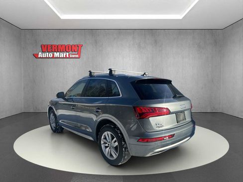 Used 2020 Audi Q5 2.0T Premium w/ Convenience Package image 5