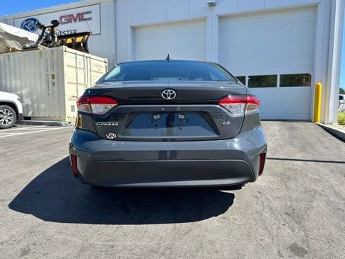 Used 2024 Toyota Corolla LE FWD image 4