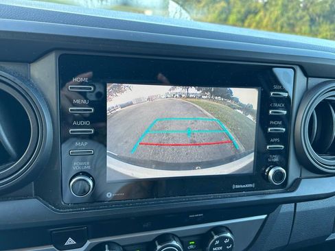 Used 2020 Toyota Tacoma SR image 23