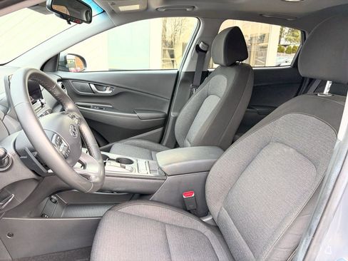 Used 2023 Hyundai Kona SEL image 17