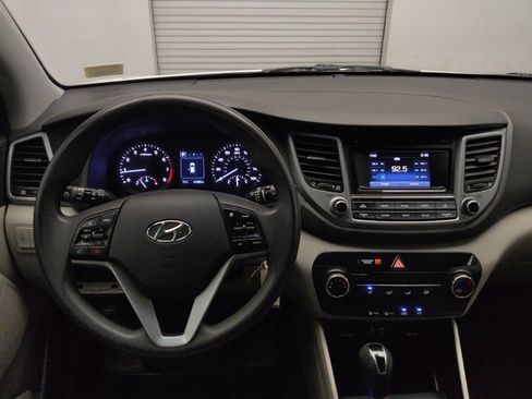 Used 2017 Hyundai Tucson SE AWD/4WD image 22