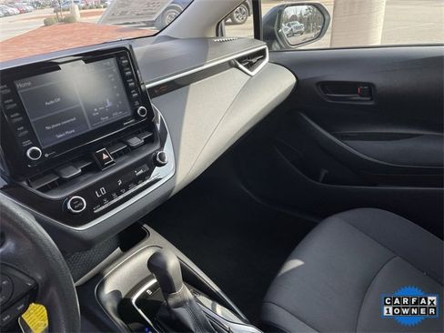 Used 2022 Toyota Corolla LE image 15