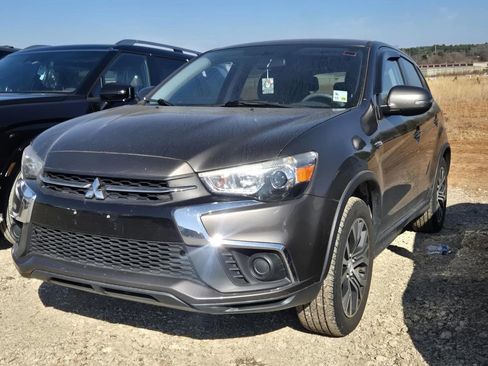 Used 2018 Mitsubishi Outlander Sport LE image 1