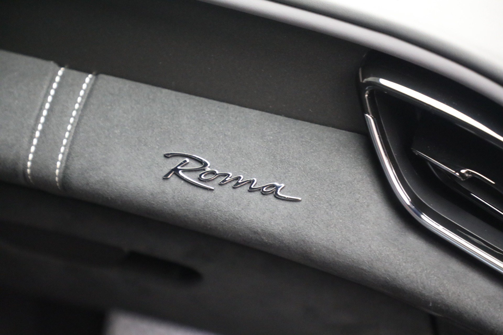 Certified 2021 Ferrari Roma RWD image 22
