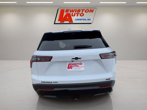 New 2026 Chevrolet Equinox RS image 4